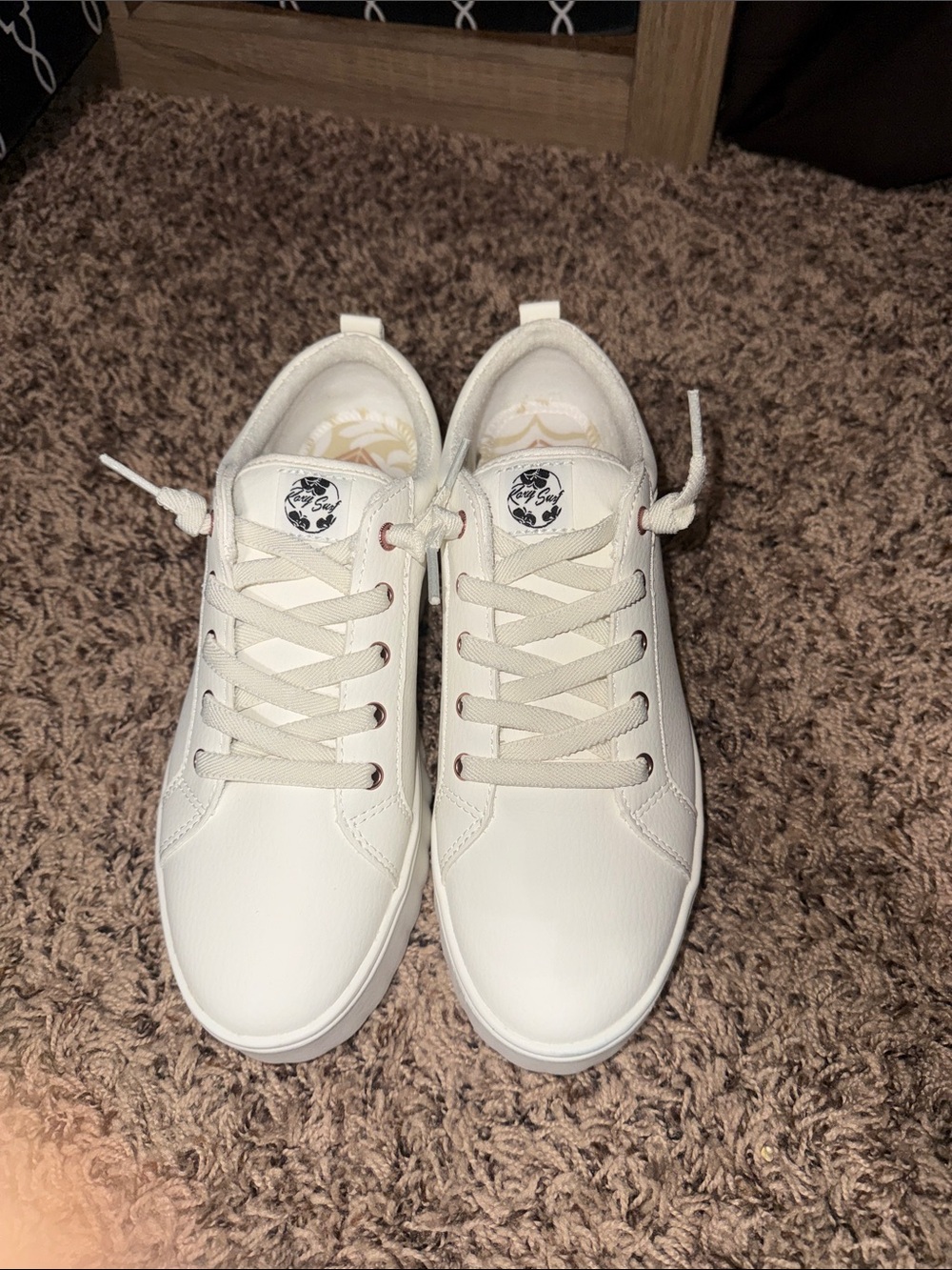 Roxy White surf side 8.5. New
